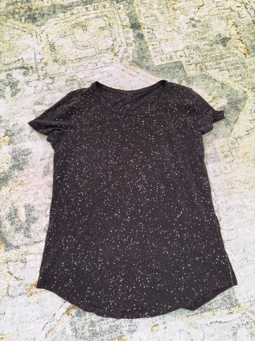 Lululemon Black Speckled Short Sleeve Tee